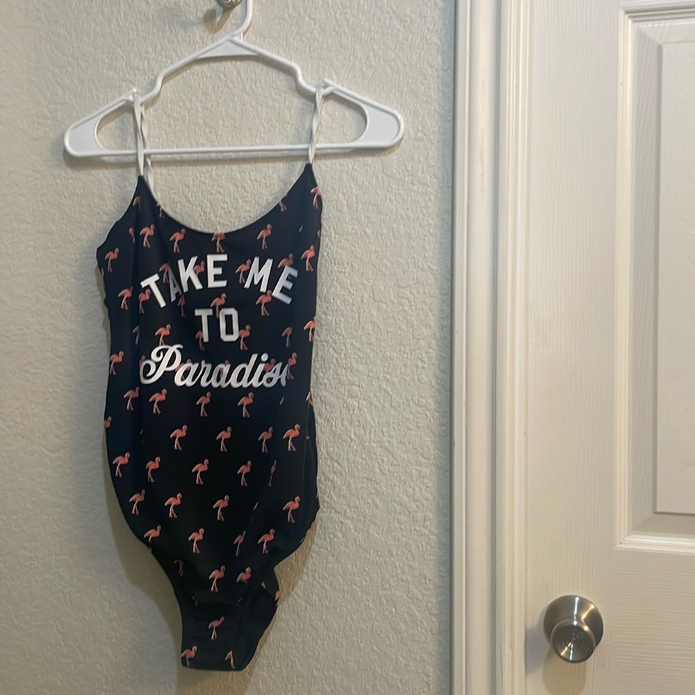 Victoria Secret bathing suit, one piece/Size M/M/ Great Condition & Smoke Free